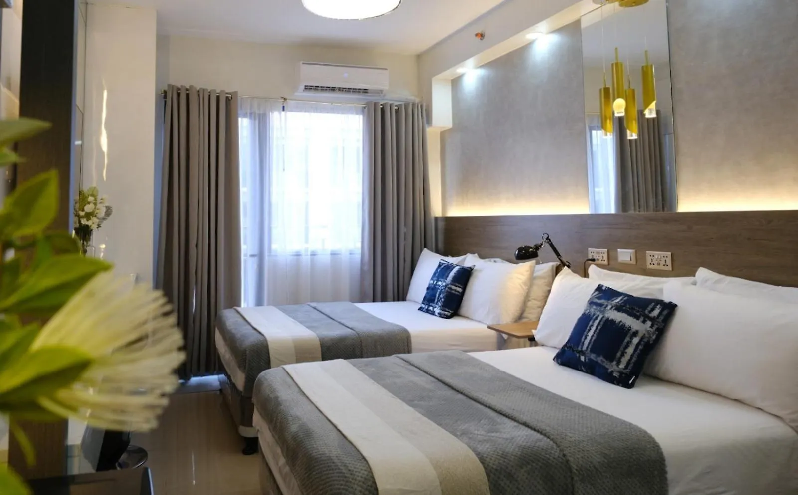 Staycation Near Mall Of Asia, Condotel With 2 Beds, Pasay Manilla