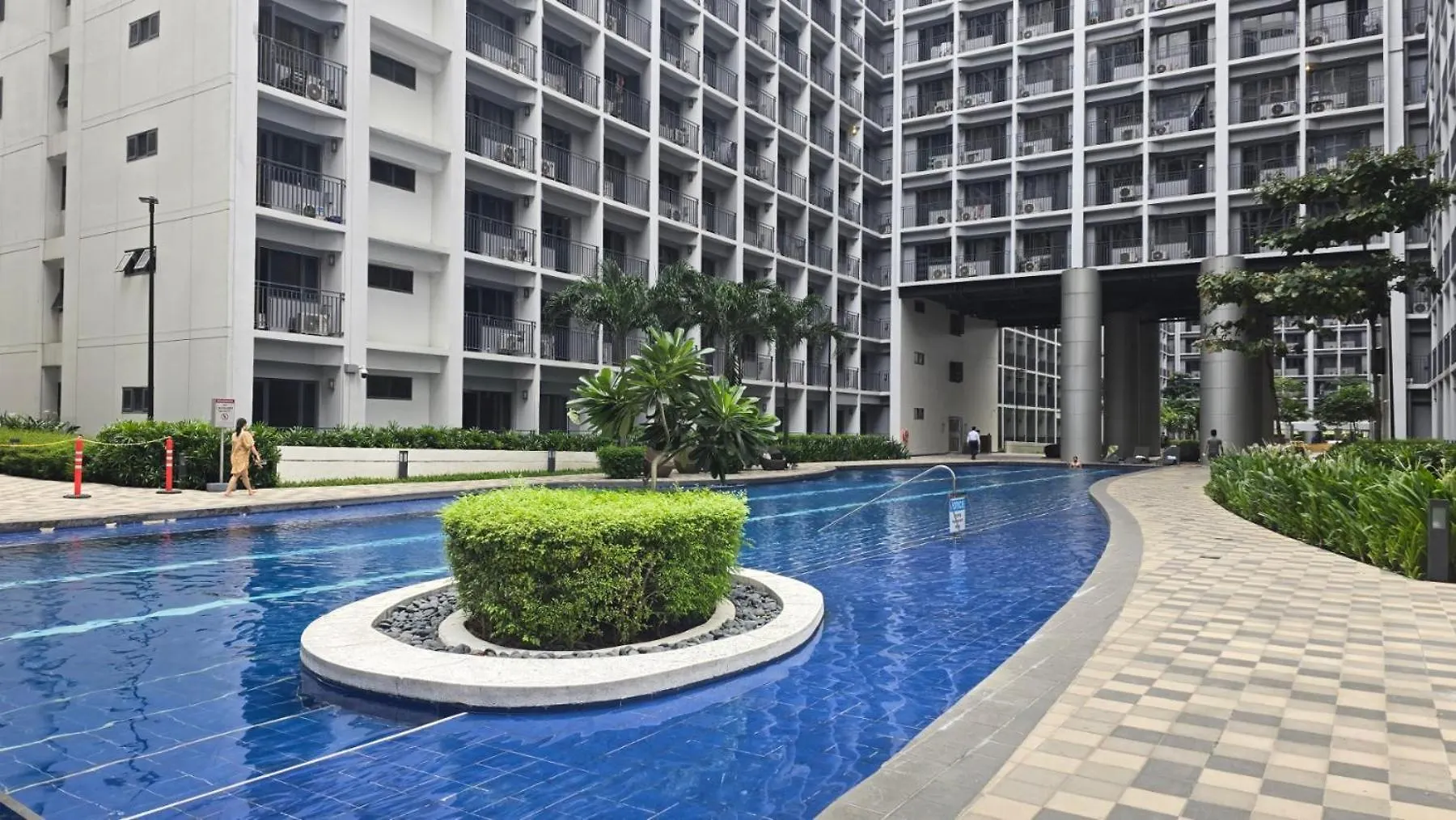 Apartment Staycation Near Mall Of Asia, Condotel With 2 Beds, Pasay Manila