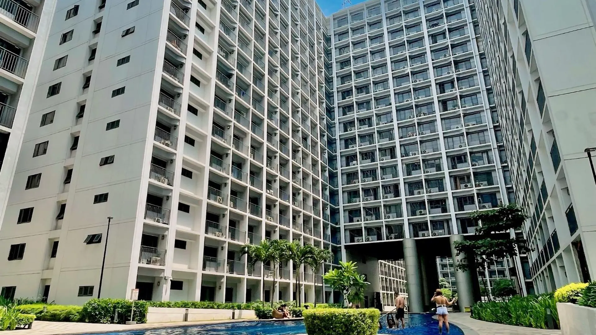Staycation Near Mall Of Asia, Condotel With 2 Beds, Pasay Manila Philippines